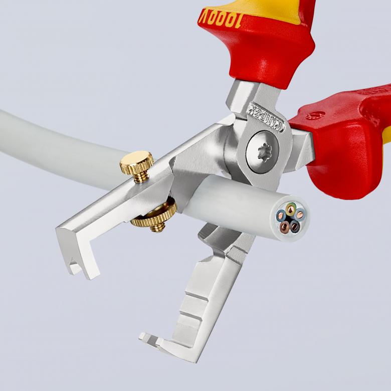 item-images-KLIJEŠTA ZA SKIDANJE IZOLACIJE 180 mm SA ŠKARAMA ZA KABELE 1000V KNIPEX 13 66 180-