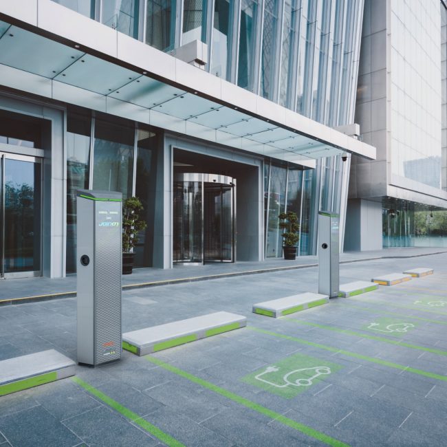 item-images-PUNIONICA ZA ELEKTRIČNA VOZILA I-ON RFID 2x22kW 2xT2S IP55 GWJ1003R-